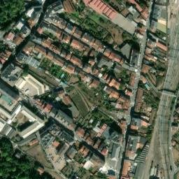 Satellite imagery of Puente Romano, ES