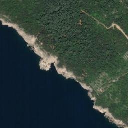 Satellite imagery of Rt Mali Pač, HR
