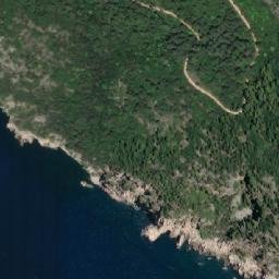 Satellite imagery of Rt Veliki Pač, HR