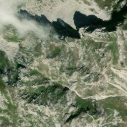 Satellite imagery of Ljubokuć, ME