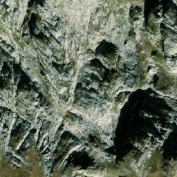 Satellite imagery of Maja e Çeslës, AL