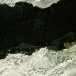 Satellite imagery of Mali Kollotës, AL