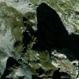 Satellite imagery of Maja e Roshit, AL