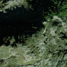 Satellite imagery of Mal Çarë, AL