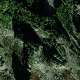 Satellite imagery of Mal Çarë, AL