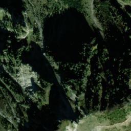 Satellite imagery of Qafë Lopëve, AL
