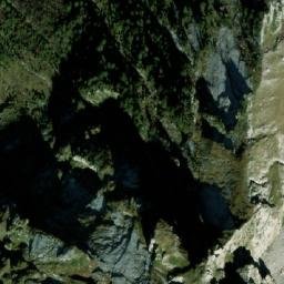 Satellite imagery of Maja e Shnikut, AL