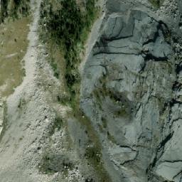 Satellite imagery of Maja e Shnikut, AL