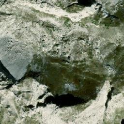 Satellite imagery of Mali Hellit Kuq, AL