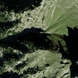 Satellite imagery of Mal Çarë, AL