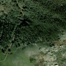 Satellite imagery of Borne frontière 586, ES