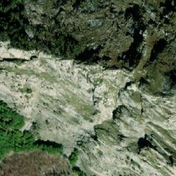 Satellite imagery of Maja e Shnikut, AL