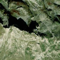 Satellite imagery of Mali Isuf-Demës, AL