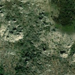 Satellite imagery of Borne frontière 587, ES