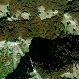 Satellite imagery of Maja e Shikajve, AL