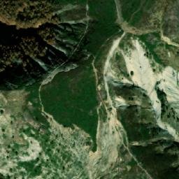 Satellite imagery of Mali Padoshit, AL