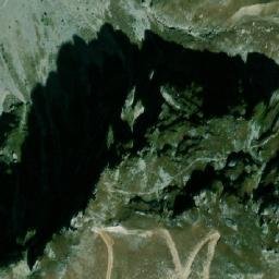 Satellite imagery of Qafë Kurbalisë, AL