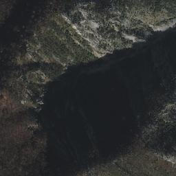 Satellite imagery of Rt Tomovići, ME