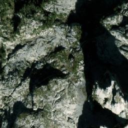 Satellite imagery of Mali Stogut, AL