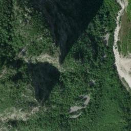 Satellite imagery of Kurrizi Sternikut, AL