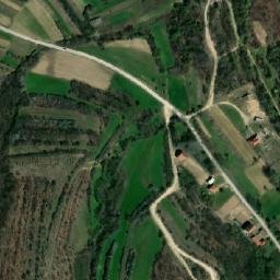 Satellite imagery of Majnikovci, RS