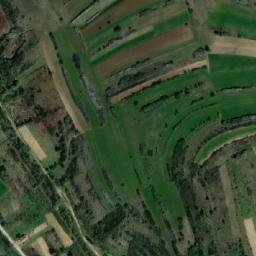Satellite imagery of Majnikovci, RS