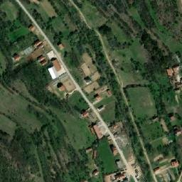 Satellite imagery of Majnikovci, RS