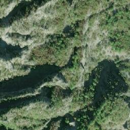 Satellite imagery of Mali Kunorës, AL