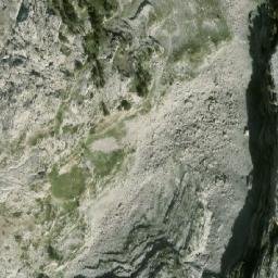 Satellite imagery of Shtegu i Toçillacit, AL