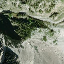 Satellite imagery of Maja e Çet-Harushës, AL