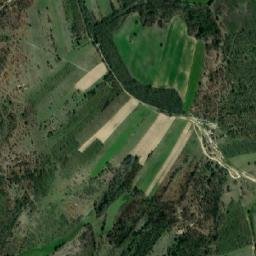 Satellite imagery of Majnikovci, RS