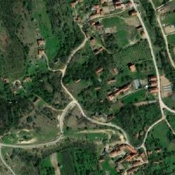 Satellite imagery of Majnikovci, RS