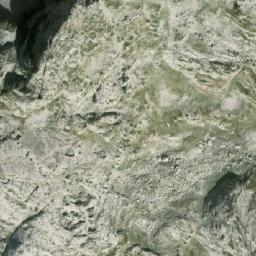 Satellite imagery of Shtegu i Toçillacit, AL