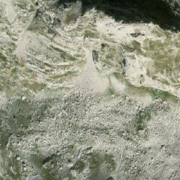 Satellite imagery of Shtegu i Toçillacit, AL