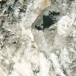 Satellite imagery of Mali Popluqës, AL