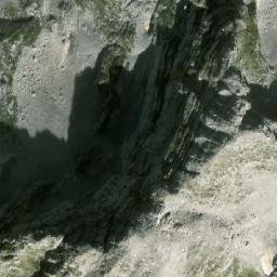 Satellite imagery of Mali Livadhit, AL