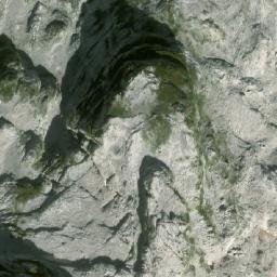 Satellite imagery of Mal Thatë, AL