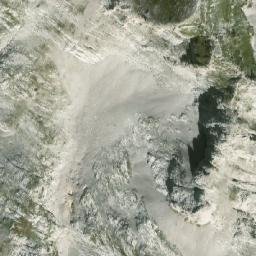 Satellite imagery of Mal Thatë, AL