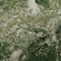 Satellite imagery of Qafa e Tëthores, AL