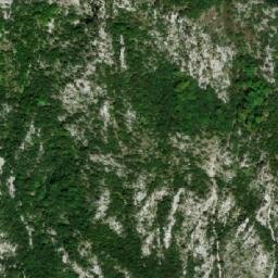 Satellite imagery of Maja e Qypi i Gracit, AL