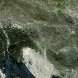 Satellite imagery of Qafa e Droçkës, AL