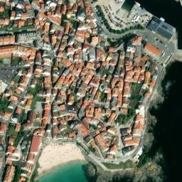 Satellite imagery of Mirador Punta Vicaño, ES