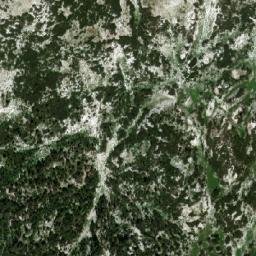 Satellite imagery of Qafa e Droçkës, AL