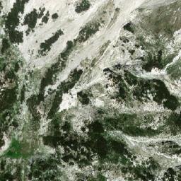 Satellite imagery of Qafa e Droçkës, AL