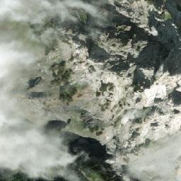 Satellite imagery of Maja e Boshit, AL