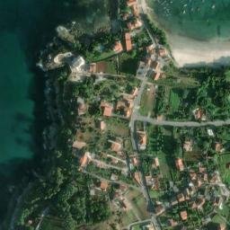 Satellite imagery of Punta Loira, ES