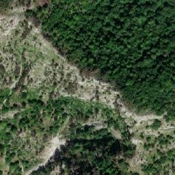 Satellite imagery of Qafa e Fratit, AL