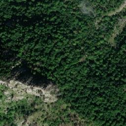 Satellite imagery of Qafa e Fratit, AL