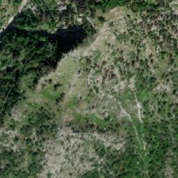 Satellite imagery of Qafa e Fratit, AL