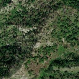 Satellite imagery of Qafa e Fratit, AL